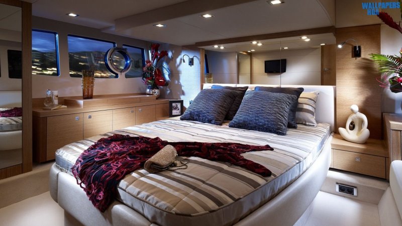 Yacht bedroom wallpaper 1600x900 Article